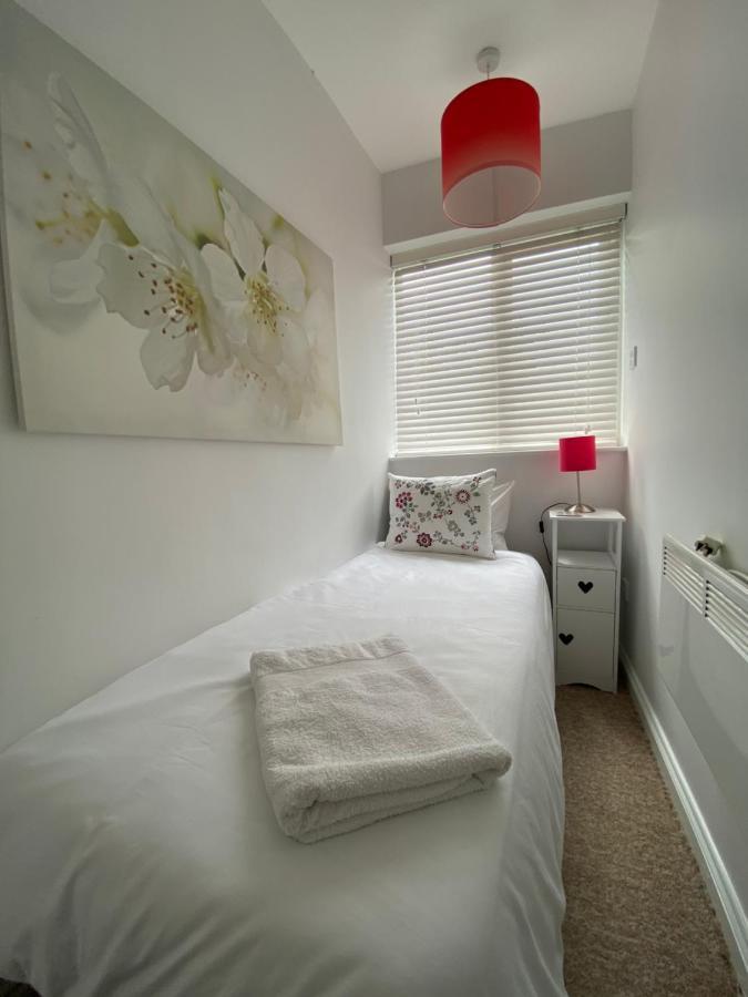 Pillow Properties - Barnsley Centre Exterior photo